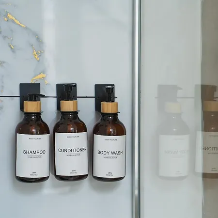 Apartamento Lovely 1br & 1lr For 4p, Only 15 Min Walk To Center