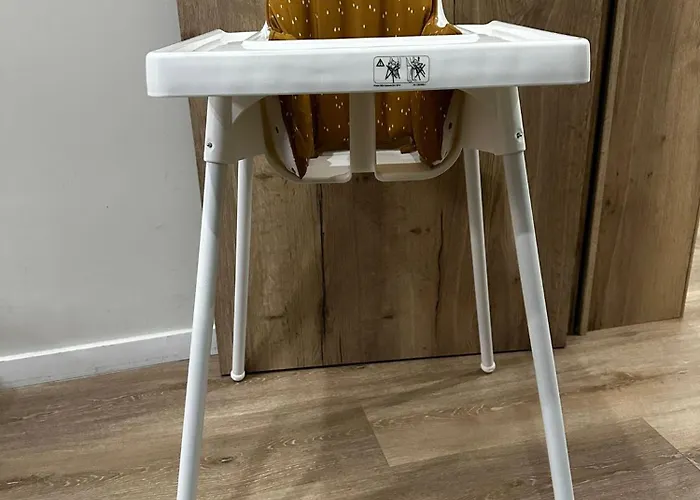 Apartment Lovely 1br & 1lr For 4p, Only 15 Min Walk To Center Gent